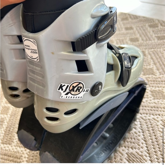 KANGOO JUMPS XR3 WHITE EDITION IN SILVER/BLACK Size small (6-8) - Picture 4 of 11